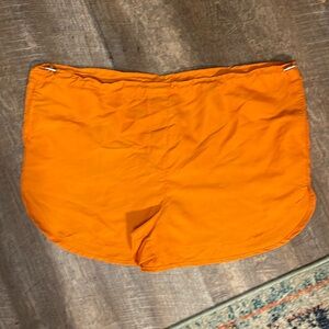Orange cargo short w drawstring, large NWT